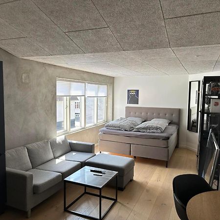 Ekslusiv Lejlighed Apartment แฮร์นิง ภายนอก รูปภาพ